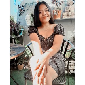 Meet your Posher, Johana